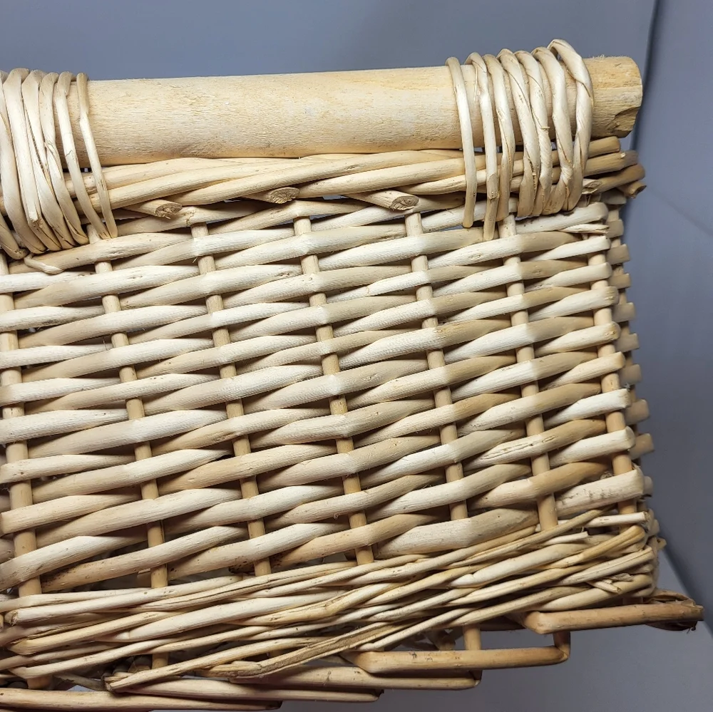 Long Wicker Basket‎ Rectangle Light Beige Cream Color Entertaining Gift Giving